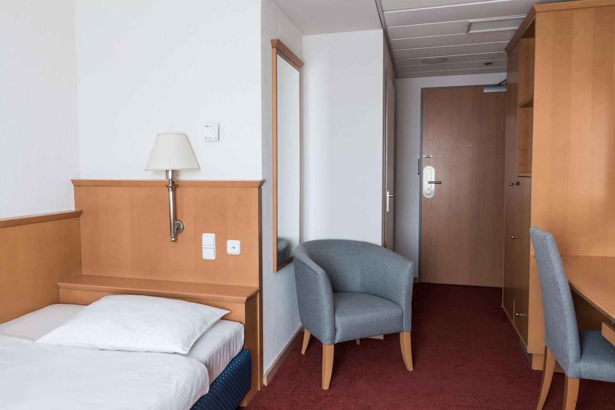 Economy Single Room,1649877776:JPEG